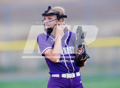 Thumbnail 2 in Kearney vs. Grand Island photogallery.