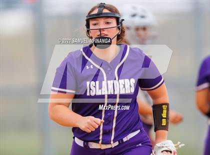Thumbnail 1 in Kearney vs. Grand Island photogallery.