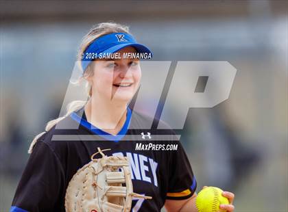 Thumbnail 1 in Kearney vs. Grand Island photogallery.