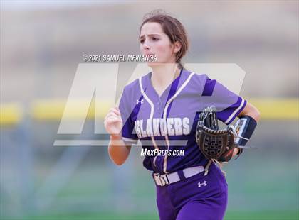 Thumbnail 1 in Kearney vs. Grand Island photogallery.