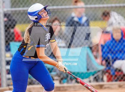 Thumbnail 2 in Kearney vs. Grand Island photogallery.