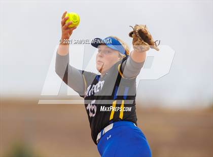 Thumbnail 2 in Kearney vs. Grand Island photogallery.