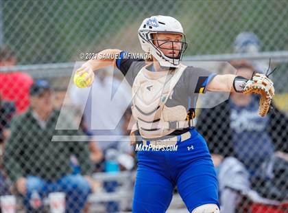 Thumbnail 3 in Kearney vs. Grand Island photogallery.