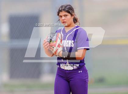 Thumbnail 3 in Kearney vs. Grand Island photogallery.