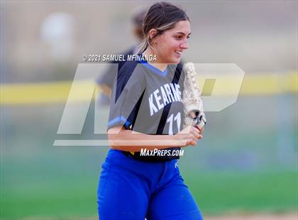 Thumbnail 3 in Kearney vs. Grand Island photogallery.