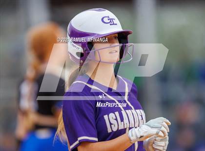 Thumbnail 1 in Kearney vs. Grand Island photogallery.