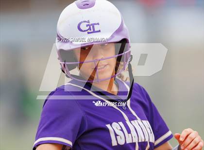 Thumbnail 2 in Kearney vs. Grand Island photogallery.
