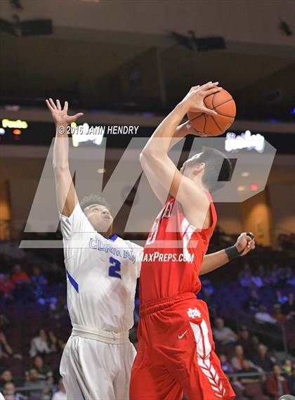 Thumbnail 2 in Mater Dei vs. Bishop Gorman (Tarkanian Classic) photogallery.