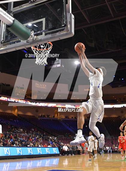 Thumbnail 3 in Mater Dei vs. Bishop Gorman (Tarkanian Classic) photogallery.