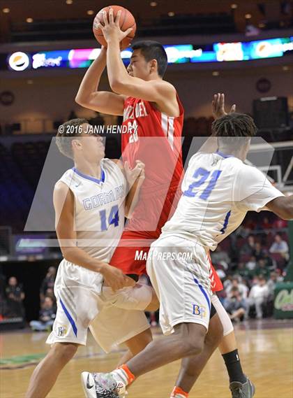 Thumbnail 3 in Mater Dei vs. Bishop Gorman (Tarkanian Classic) photogallery.