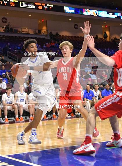 Thumbnail 1 in Mater Dei vs. Bishop Gorman (Tarkanian Classic) photogallery.