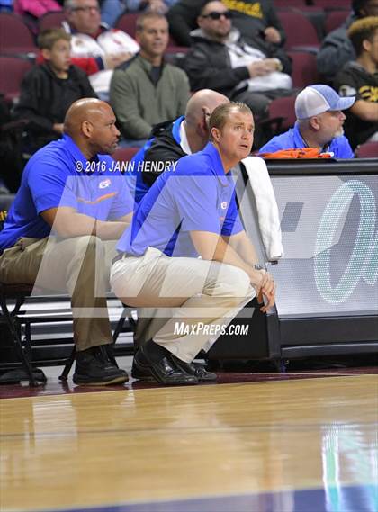 Thumbnail 2 in Mater Dei vs. Bishop Gorman (Tarkanian Classic) photogallery.