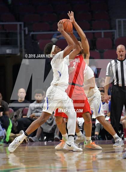 Thumbnail 1 in Mater Dei vs. Bishop Gorman (Tarkanian Classic) photogallery.