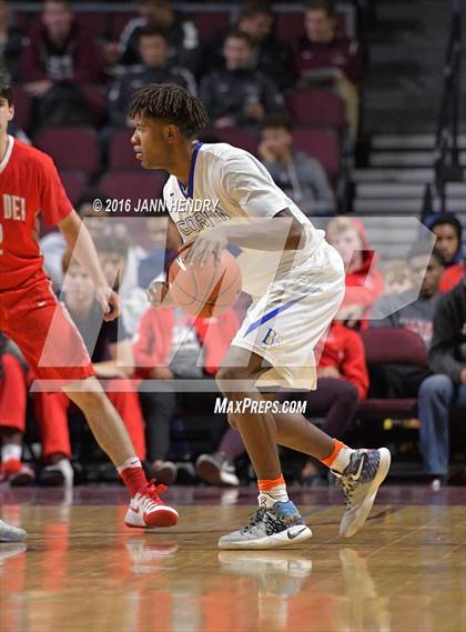 Thumbnail 2 in Mater Dei vs. Bishop Gorman (Tarkanian Classic) photogallery.