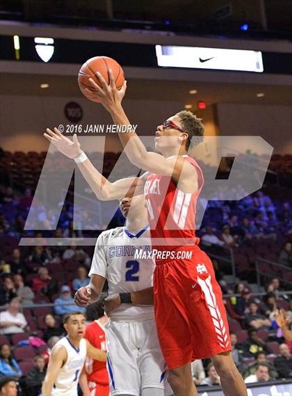 Thumbnail 1 in Mater Dei vs. Bishop Gorman (Tarkanian Classic) photogallery.