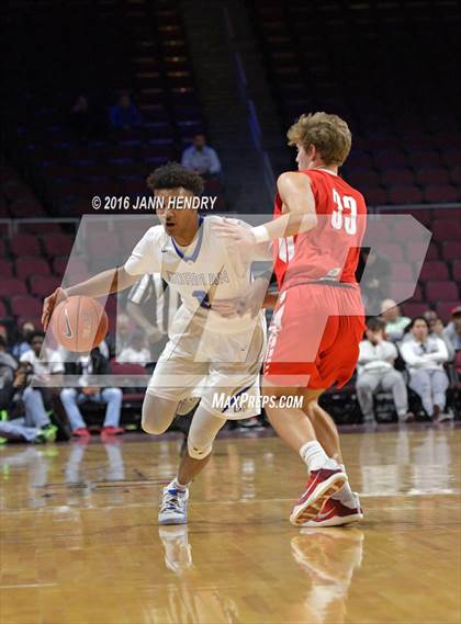 Thumbnail 2 in Mater Dei vs. Bishop Gorman (Tarkanian Classic) photogallery.