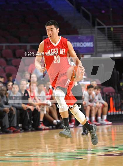 Thumbnail 3 in Mater Dei vs. Bishop Gorman (Tarkanian Classic) photogallery.