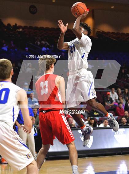 Thumbnail 1 in Mater Dei vs. Bishop Gorman (Tarkanian Classic) photogallery.