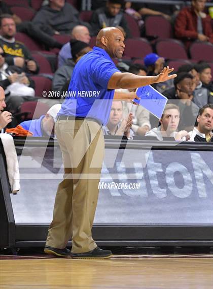 Thumbnail 2 in Mater Dei vs. Bishop Gorman (Tarkanian Classic) photogallery.