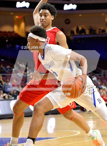Thumbnail 1 in Mater Dei vs. Bishop Gorman (Tarkanian Classic) photogallery.