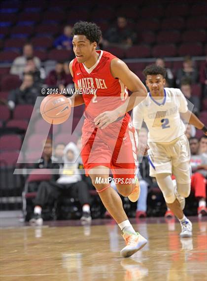 Thumbnail 1 in Mater Dei vs. Bishop Gorman (Tarkanian Classic) photogallery.