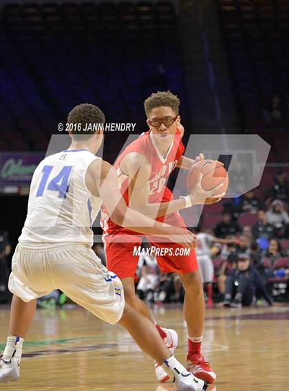 Thumbnail 1 in Mater Dei vs. Bishop Gorman (Tarkanian Classic) photogallery.