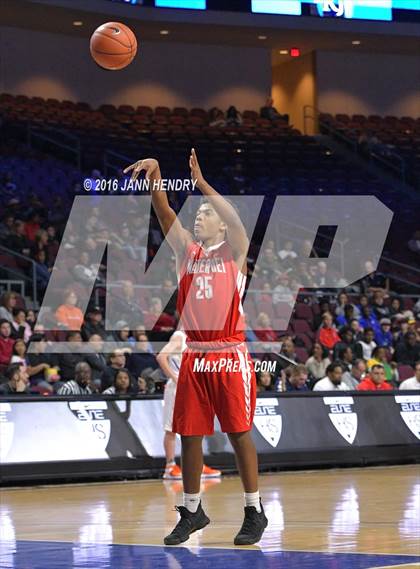 Thumbnail 1 in Mater Dei vs. Bishop Gorman (Tarkanian Classic) photogallery.