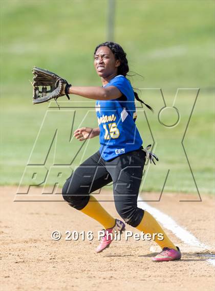 Thumbnail 3 in Laurel vs. Elanor Roosevelt photogallery.