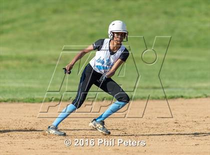 Thumbnail 3 in Laurel vs. Elanor Roosevelt photogallery.