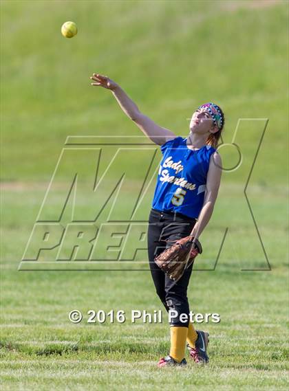 Thumbnail 2 in Laurel vs. Elanor Roosevelt photogallery.