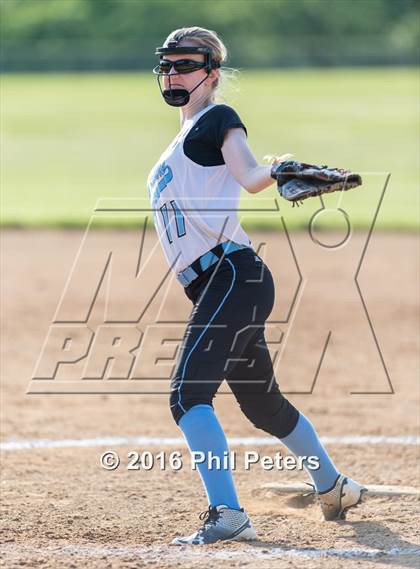 Thumbnail 3 in Laurel vs. Elanor Roosevelt photogallery.