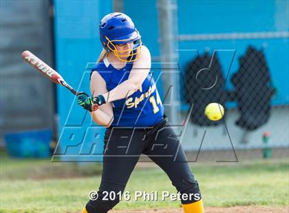 Thumbnail 3 in Laurel vs. Elanor Roosevelt photogallery.