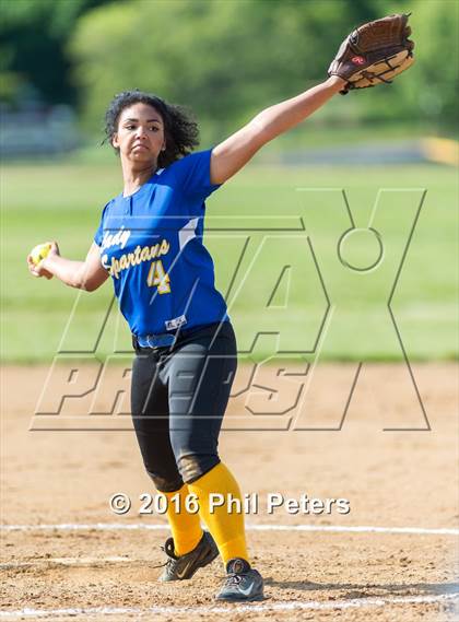 Thumbnail 1 in Laurel vs. Elanor Roosevelt photogallery.