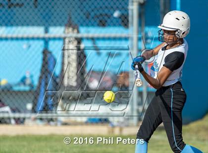 Thumbnail 3 in Laurel vs. Elanor Roosevelt photogallery.