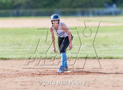 Thumbnail 1 in Laurel vs. Elanor Roosevelt photogallery.