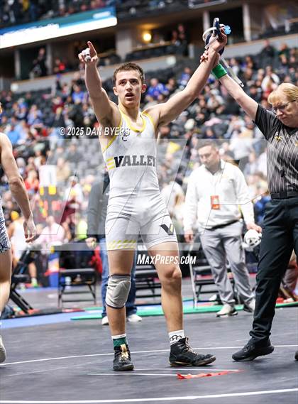 Thumbnail 2 in CHSAA State Championship (2A/3A 3rd and 5th place) photogallery.