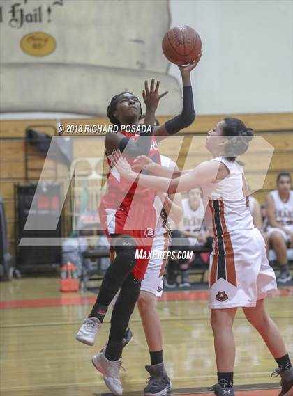 Thumbnail 1 in Selma vs. Sanger (Selma Shootout) photogallery.