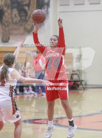 Thumbnail 1 in Selma vs. Sanger (Selma Shootout) photogallery.