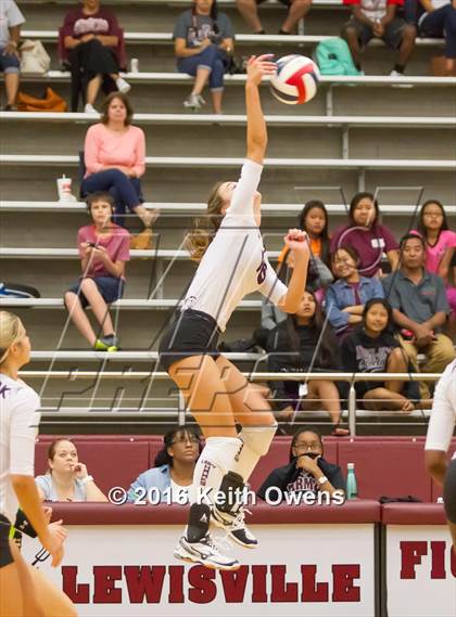 Thumbnail 1 in Red Oak @ Lewisville photogallery.
