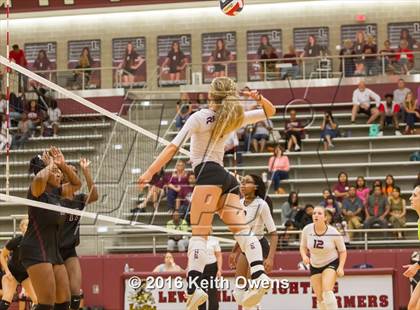 Thumbnail 2 in Red Oak @ Lewisville photogallery.