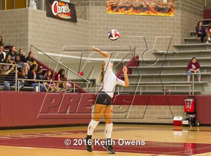 Thumbnail 2 in Red Oak @ Lewisville photogallery.