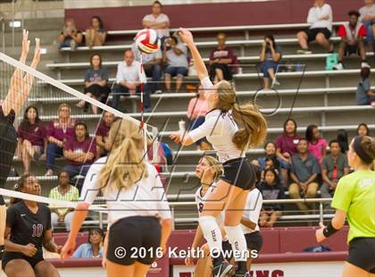 Thumbnail 3 in Red Oak @ Lewisville photogallery.