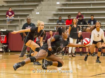 Thumbnail 2 in Red Oak @ Lewisville photogallery.