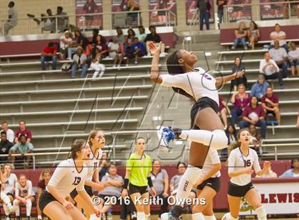 Thumbnail 2 in Red Oak @ Lewisville photogallery.