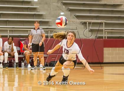 Thumbnail 2 in Red Oak @ Lewisville photogallery.