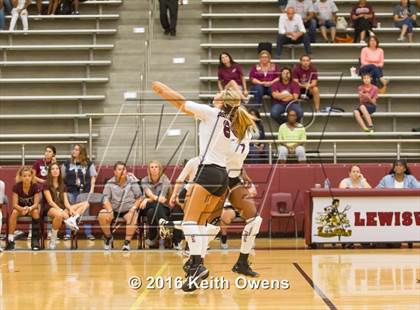 Thumbnail 2 in Red Oak @ Lewisville photogallery.