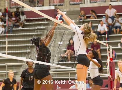 Thumbnail 1 in Red Oak @ Lewisville photogallery.