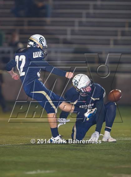 Thumbnail 3 in Central Catholic vs. Sonora (CIF SJS D4 Final) photogallery.