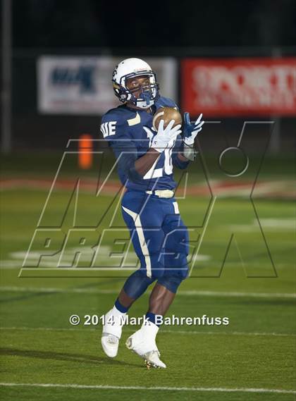 Thumbnail 1 in Central Catholic vs. Sonora (CIF SJS D4 Final) photogallery.