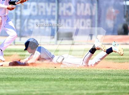 Thumbnail 3 in Pueblo Central vs. Bend (Coach Bob Invitational) photogallery.